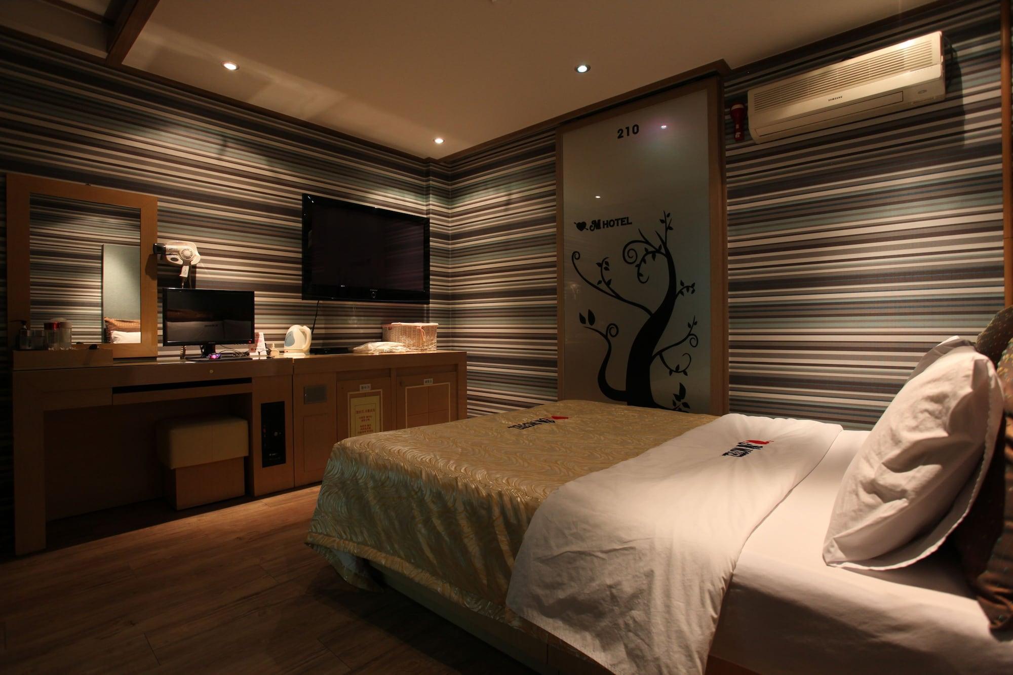 M Motel Songtan Pyeongtaek Bagian luar foto