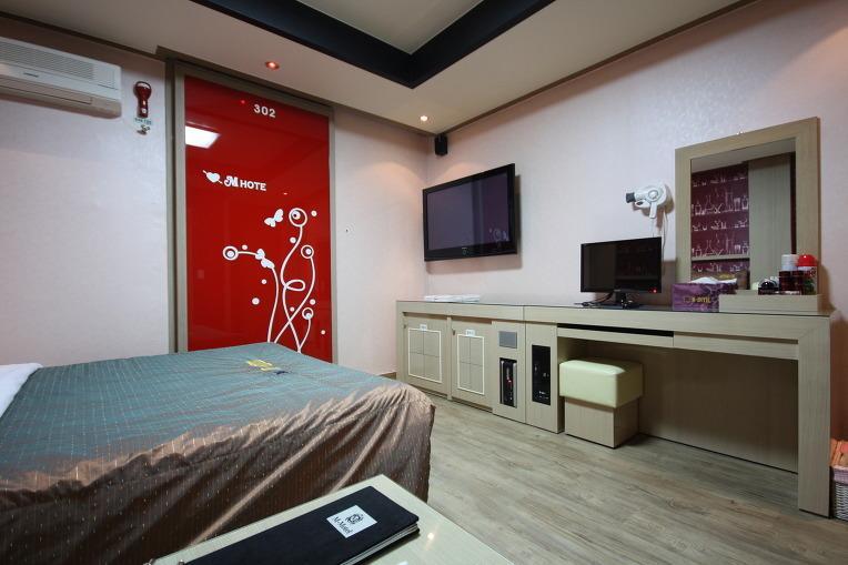 M Motel Songtan Pyeongtaek Ruang foto
